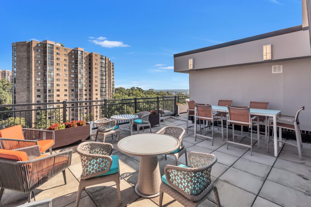 Luxury Apartments at Cityside Huntington Metro